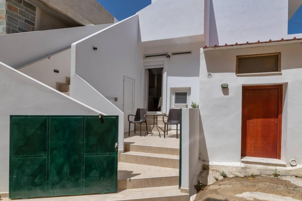 Irini-Kalamaki-Apartments Exterior photo