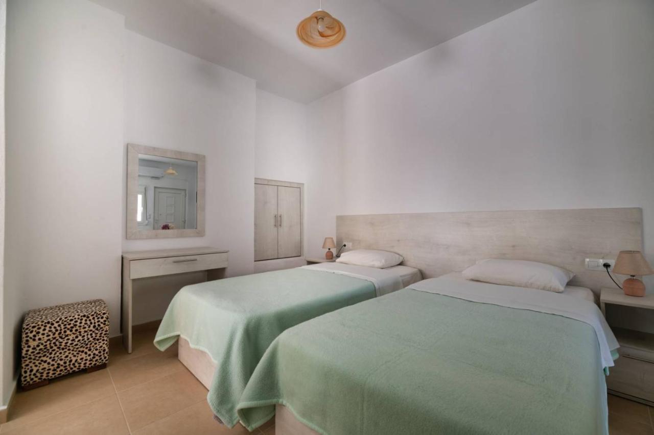 Irini-Kalamaki-Apartments Exterior photo